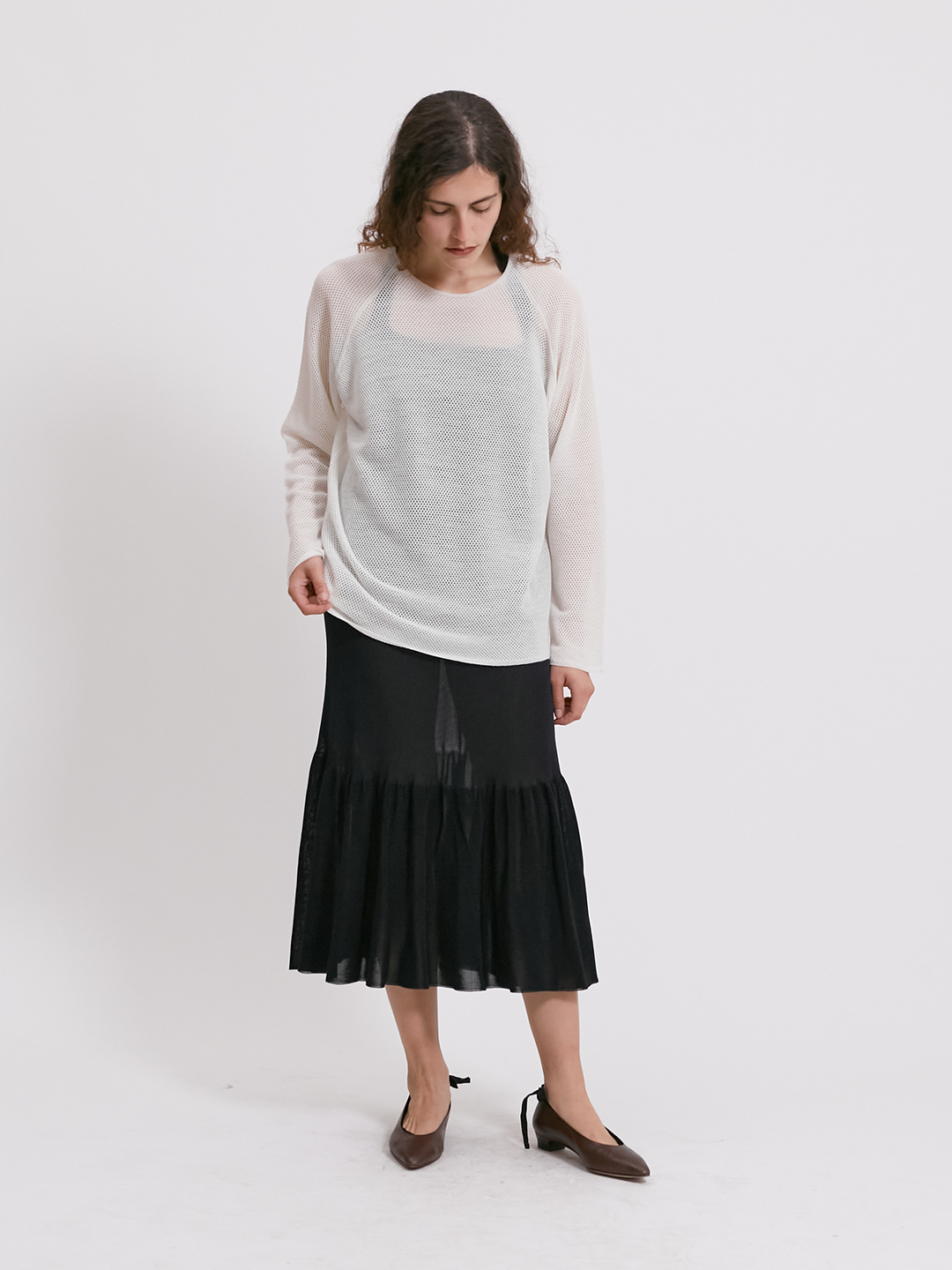 Fishnet sweater with round neck