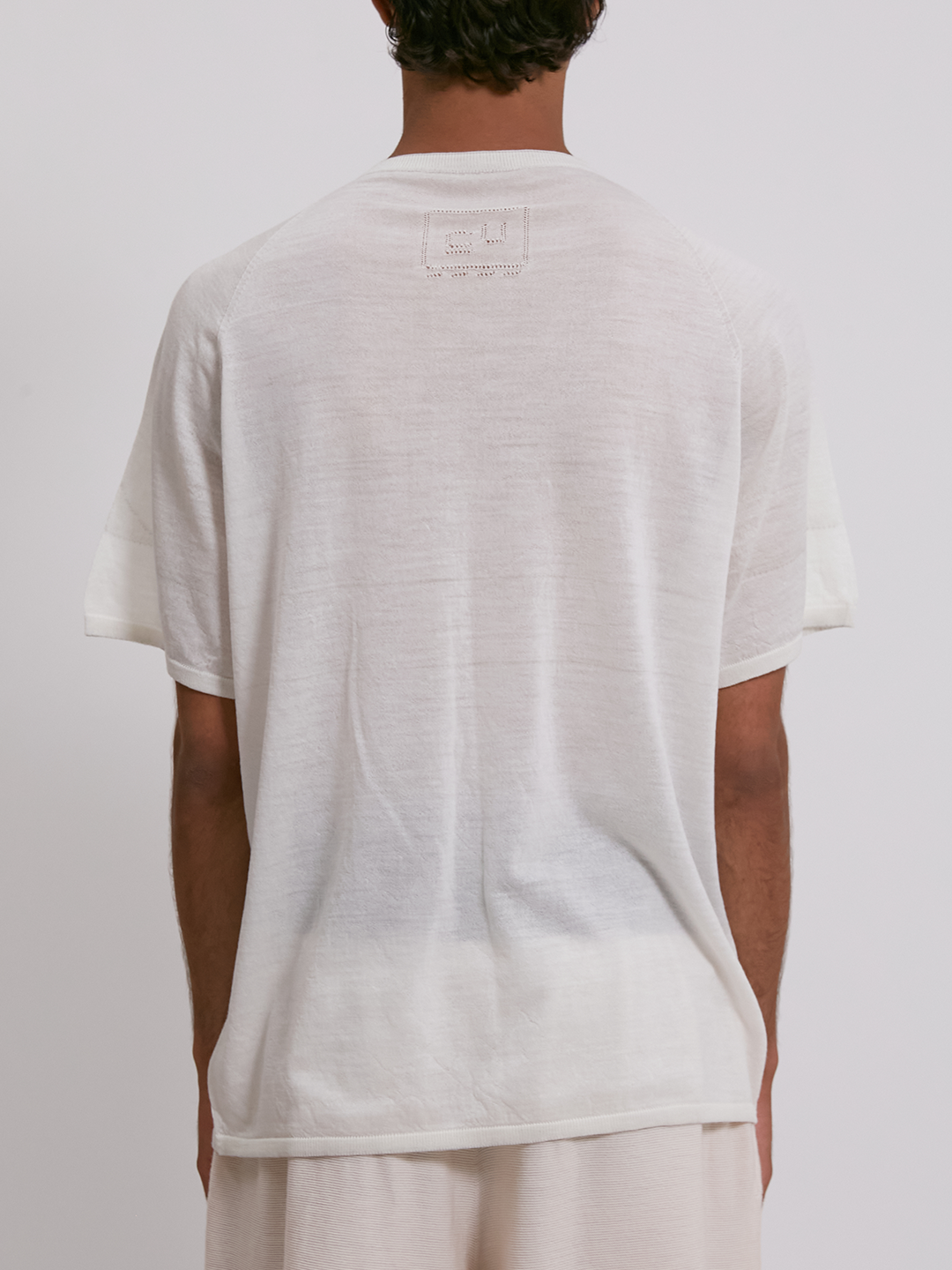 Classic T-shirt in super light weight wool