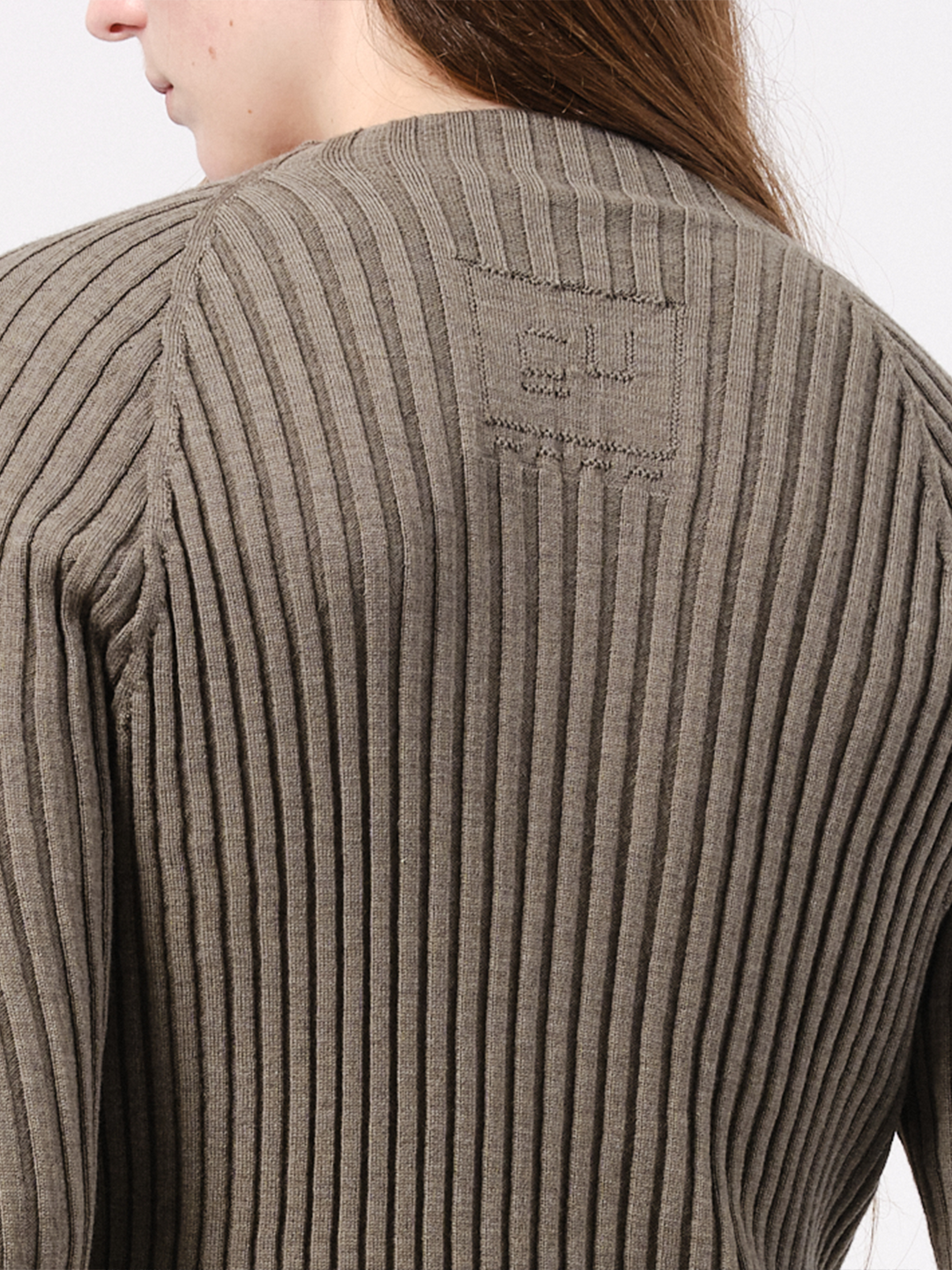 Ribbed cardigan with laces