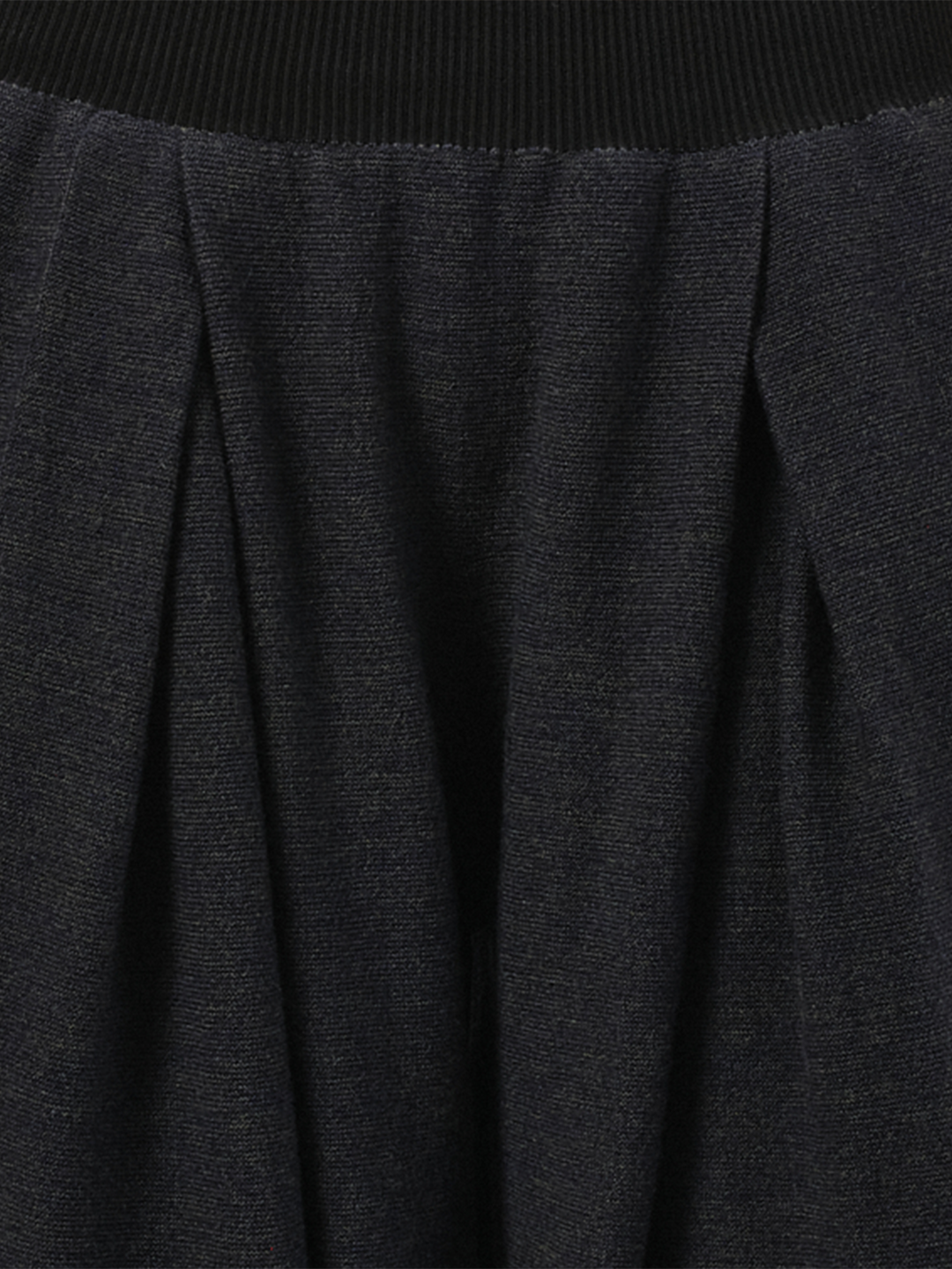 Inverted pleat trousers