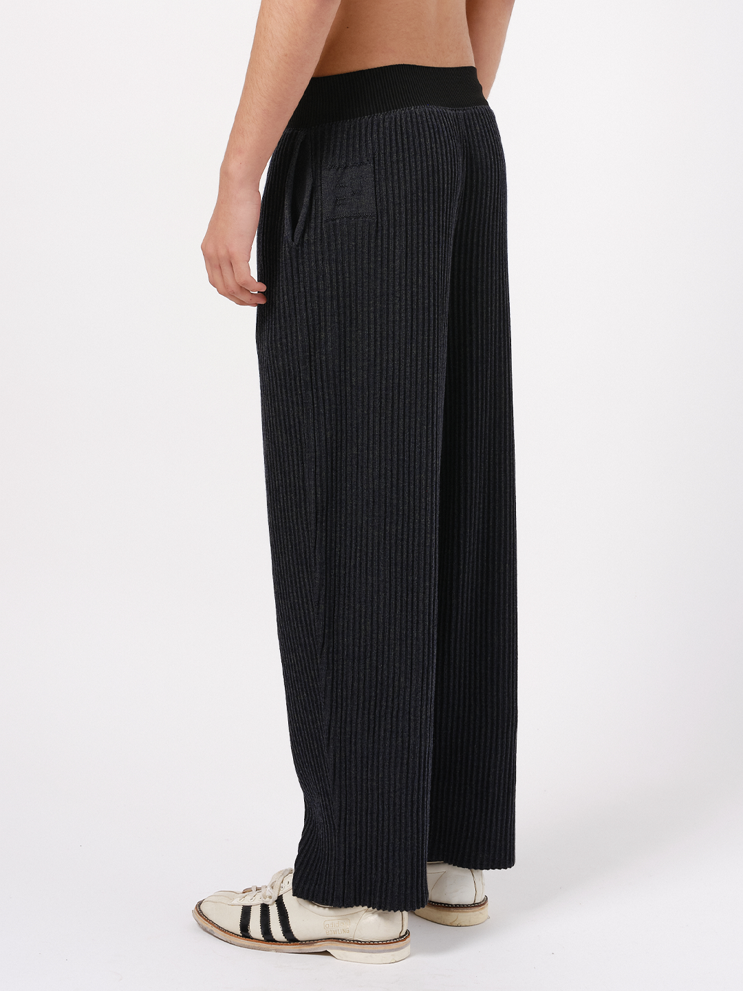 Relax ribbed trousers