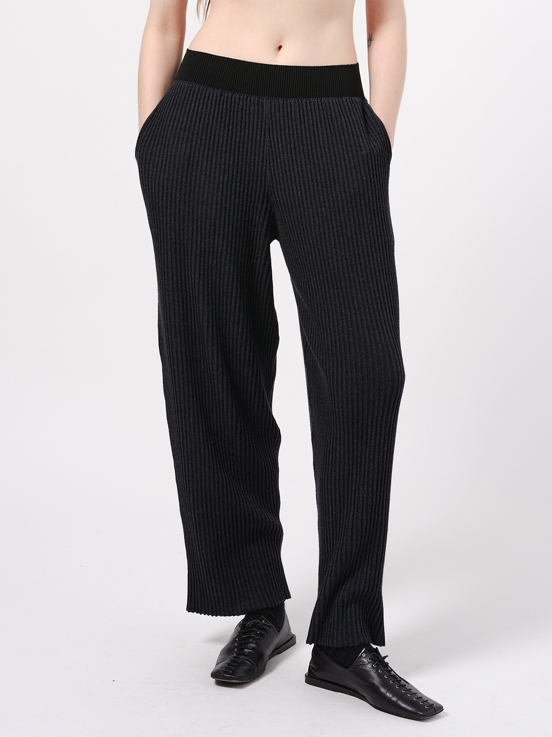 Relax ribbed trousers